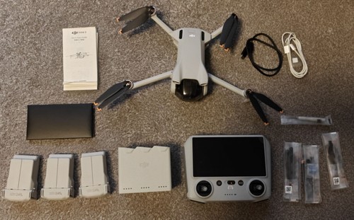 Hardly used dji - used, 3